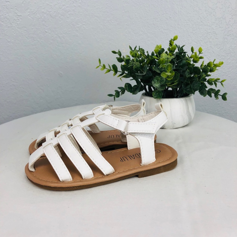 NWT WHITE VELCRO MUTLISTRAP GLADIATOR KIDS SANDALS - Picture 3 of 6